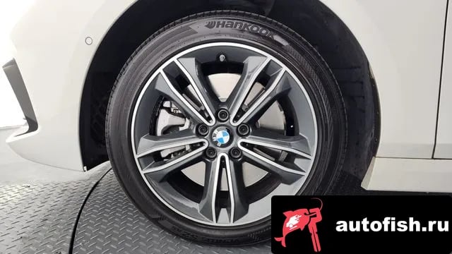 BMW 1-Series 1 Series (F40) 2024 года - вид 5