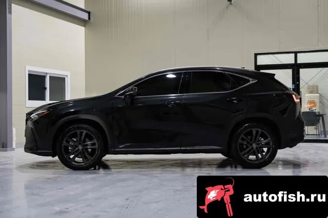 Lexus NX NX350h Second generation 2025 года - вид 3