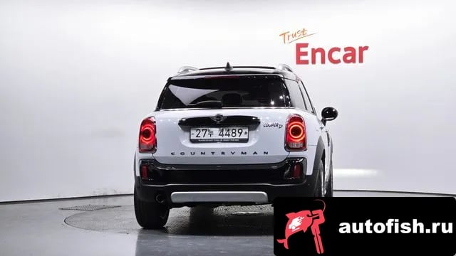 Mini Countryman Cooper D Country Man 2018 года - вид 3