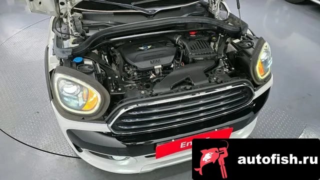 Mini Countryman Cooper D Country Man 2018 года - вид 5