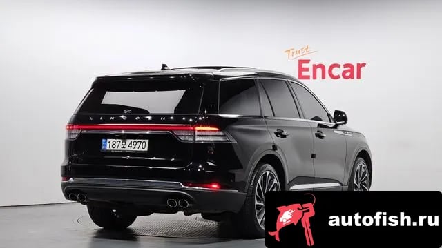 Lincoln Aviator Aviator 2nd generation 2021 года - вид 2