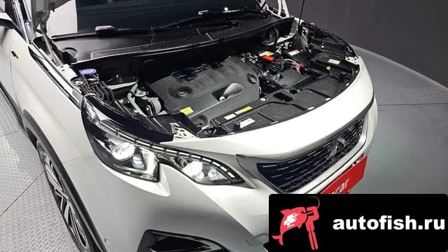 Peugeot 3008 3008 second generation 2018 года - вид 6