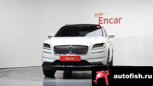 Lincoln Nautilus Nautilus First generation 2022 года - вид 3