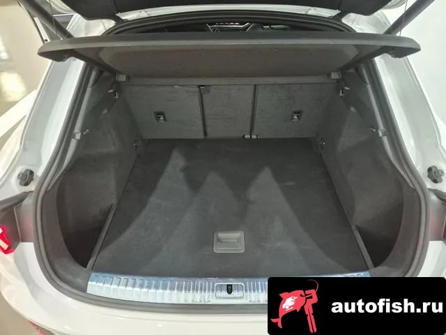 Audi Q3 Q3 (F3) 2020 года - похожие автомобили