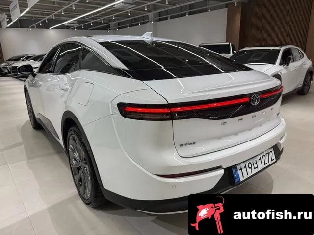 Toyota Crown Crown Crossover 2024 года - вид 2