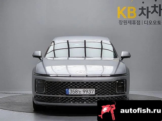 Hyundai Grandeur Granger (GN7) 2023 года - вид 3