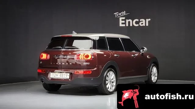 Mini Clubman Cooper Clubman 2018 года - вид 2