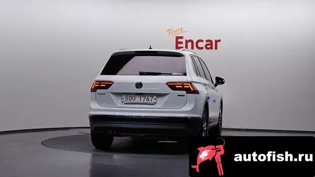 Volkswagen Tiguan Tiguan second Generation 2018 года - вид 4