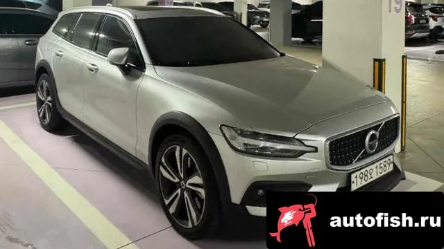 Volvo V60 V60 Cross-country 2nd Generation 2021 года - вид 1