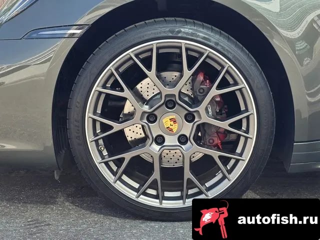 Porsche 911 911 (992) 2021 года - вид 5