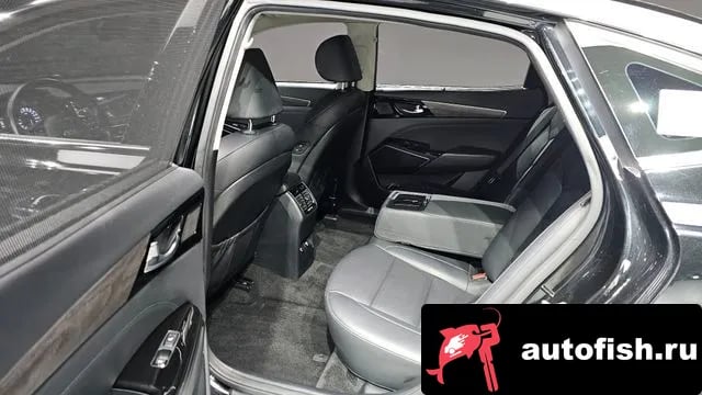 Kia K7 K7 Premier 2019 года - похожие автомобили