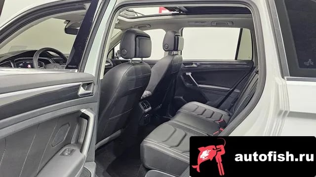 Volkswagen Tiguan Tiguan second Generation 2022 года - похожие автомобили