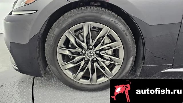 Lexus LS LS500 5th generation 2018 года - вид 5