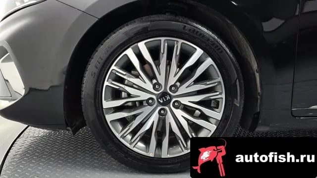 Kia K7 K7 Premier 2020 года - похожие автомобили
