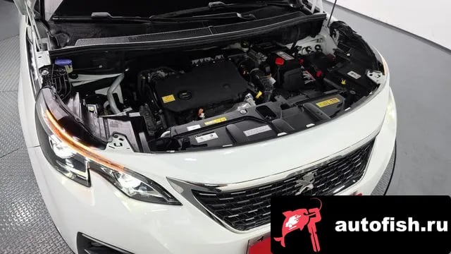 Peugeot 3008 3008 second generation 2019 года - вид 6