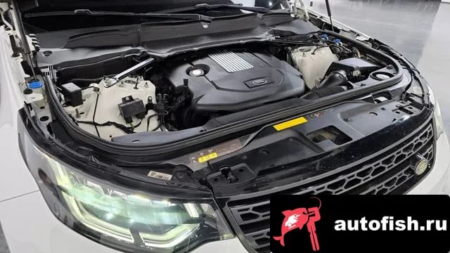 Land Rover Discovery Discovery 5 2018 года - вид 6