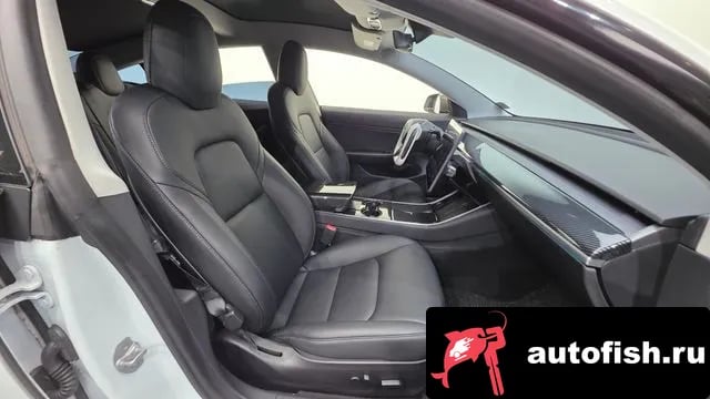 Tesla Model 3 Model 3 2019 года - похожие автомобили