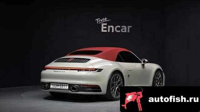 Porsche 911 911 (992) 2020 года - вид 2