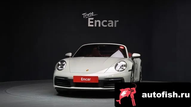 Porsche 911 911 (992) 2020 года - вид 3