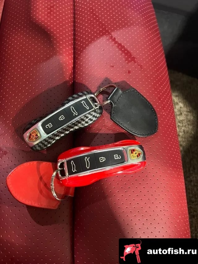 Porsche Taycan Taikan 2020 года - вид 6