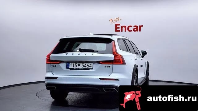 Volvo V60 V60 Cross-country 2nd Generation 2021 года - вид 4