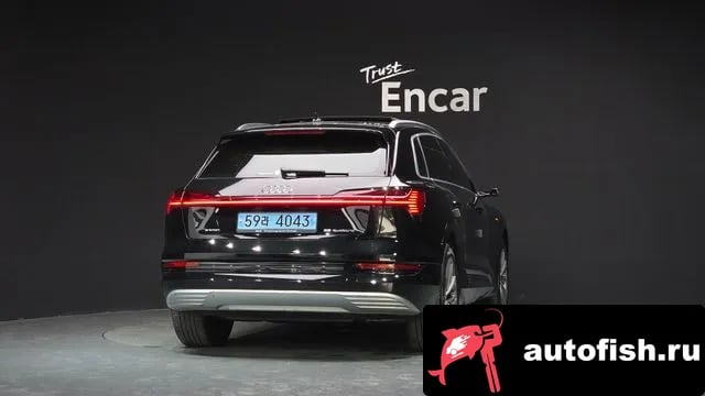 Audi e-tron e-Tron 2021 года - вид 4