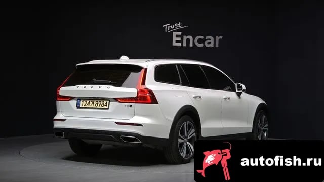 Volvo V60 V60 Cross-country 2nd Generation 2020 года - вид 2