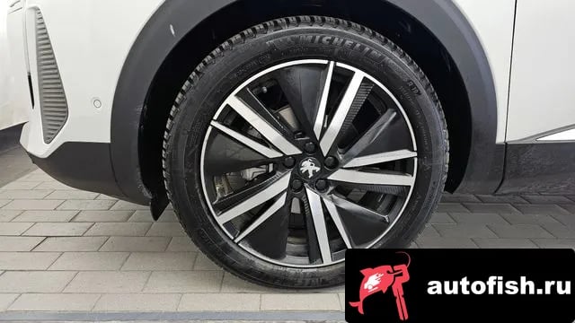 Peugeot 3008 3008 second generation 2024 года - вид 5