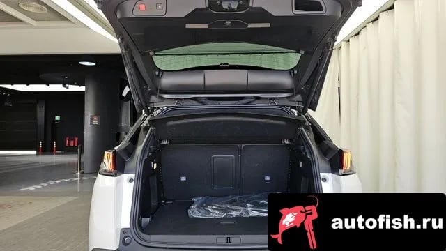 Peugeot 3008 3008 second generation 2024 года - похожие автомобили