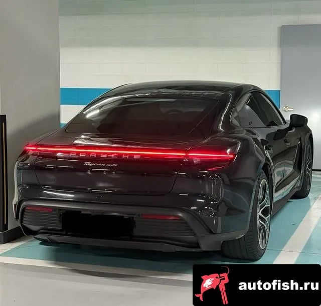 Porsche Taycan Taikan 2021 года - похожие автомобили