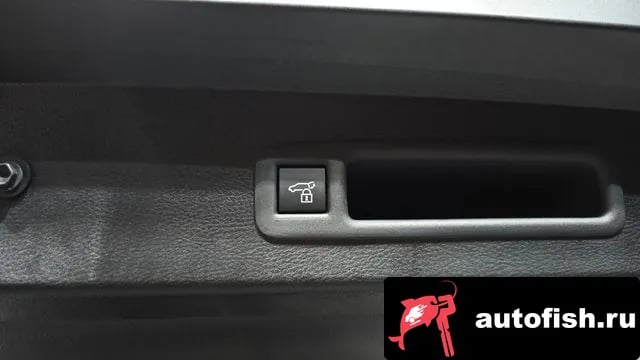 Toyota Sienna Siena 4th Generation 2025 года - похожие автомобили