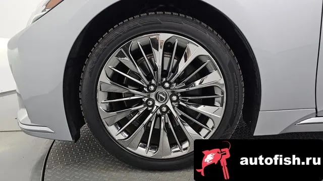 Lexus LS LS500 5th generation 2023 года - вид 4