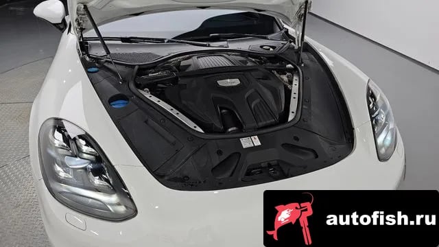 Porsche Panamera Panamera (971) 2018 года - вид 5