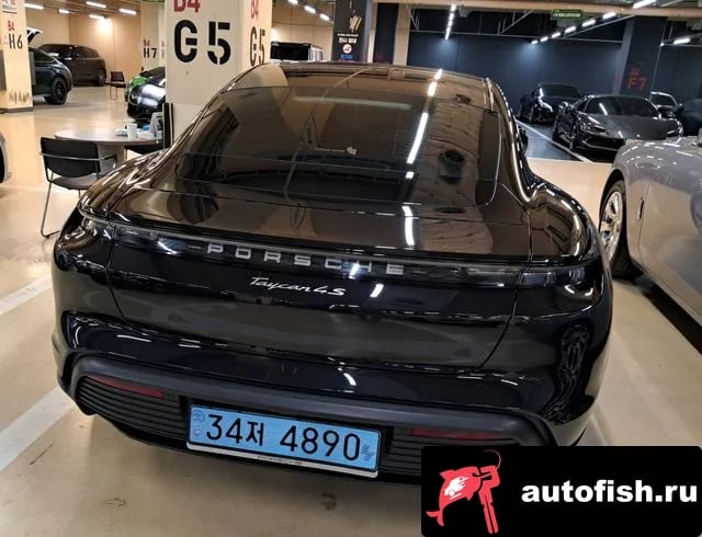Porsche Taycan Taikan 2020 года - вид 4