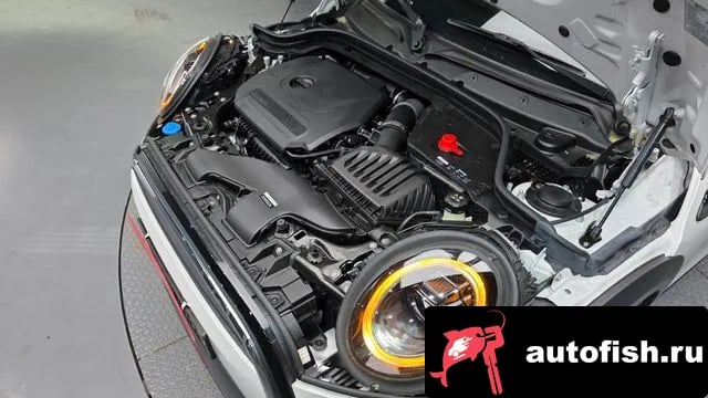 Mini Cooper Cooper 2023 года - вид 6