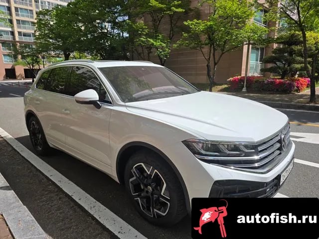 Volkswagen Touareg Tuareg 3rd generation 2025 года - вид 2