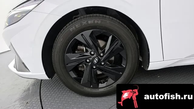 Hyundai AVANTE Avante (CN7) 2021 года - вид 5