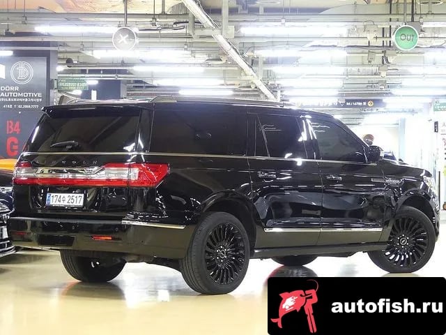 Lincoln Navigator Navigator 4th generation 2021 года - вид 2