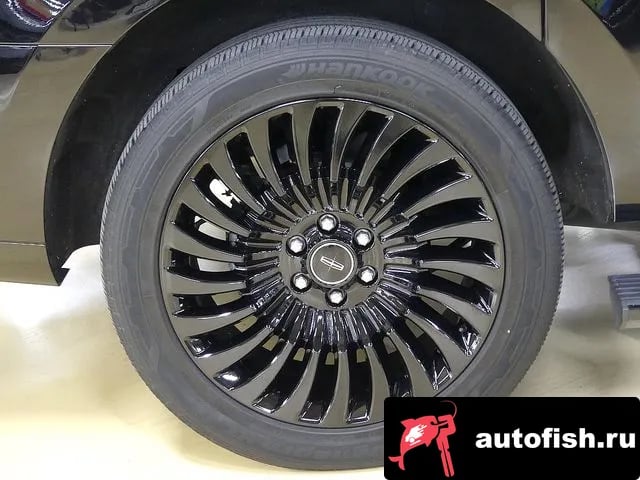 Lincoln Navigator Navigator 4th generation 2021 года - вид 4