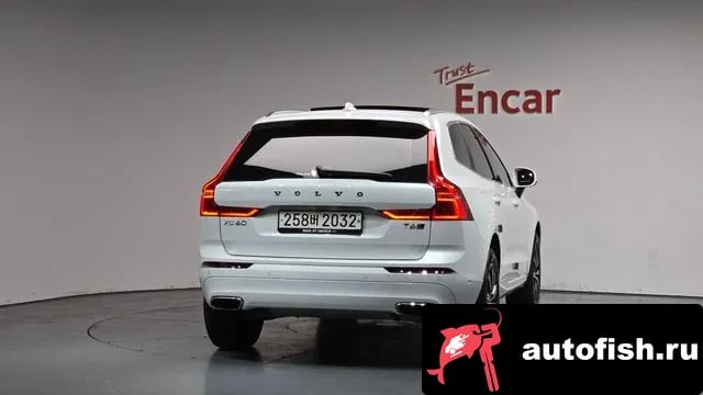 Volvo XC60 XC60 second Generation 2019 года - вид 3