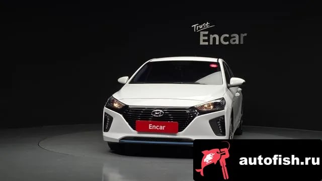 Hyundai Ioniq Ionic Hybrid 2018 года - вид 3