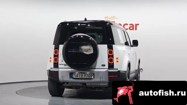 Land Rover Defender Bitdefender (L663) 2020 года - вид 4