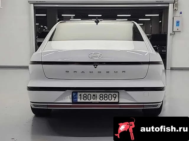 Hyundai Grandeur Granger Hybrid (GN7) 2023 года - вид 3