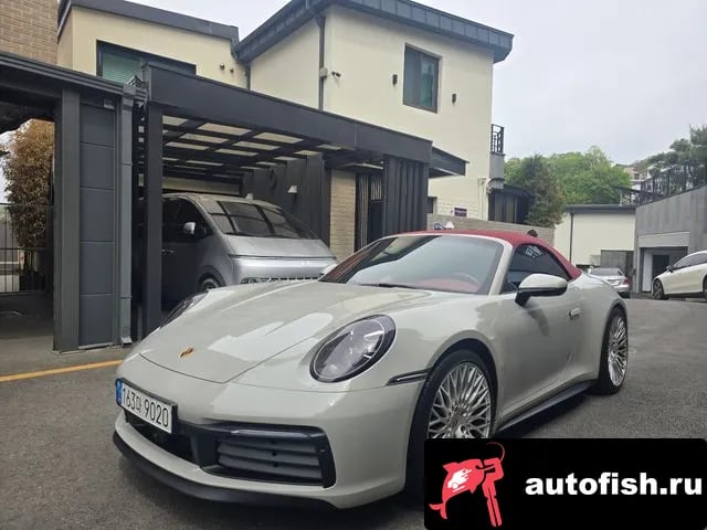 Porsche 911 911 (992) 2021 года - автомобиль из Южной Кореи
