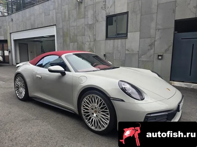 Porsche 911 911 (992) 2021 года - вид 2