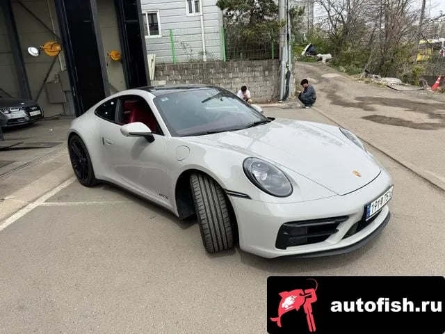 Porsche 911 911 (992) 2023 года - вид 2