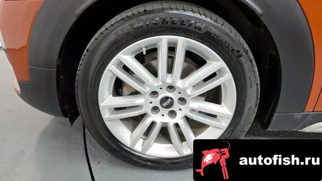 Mini Countryman Cooper D Country Man 2018 года - вид 5