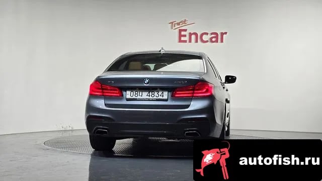 BMW 5-Series 5 Series (G30) 2018 года - вид 4