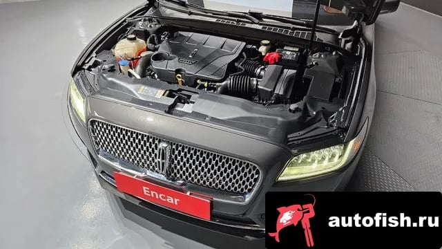 Lincoln Continental Continental 10th Generation 2019 года - похожие автомобили
