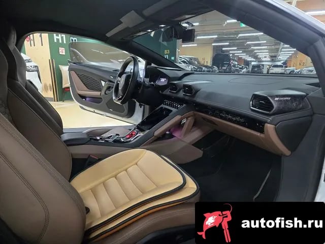Lamborghini Huracan Urakan 2022 года - вид 3